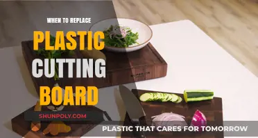 Signs It's Time to Replace Your Plastic Cutting Board