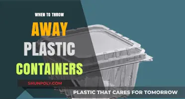 Plastic Containers: When to Toss Them Out