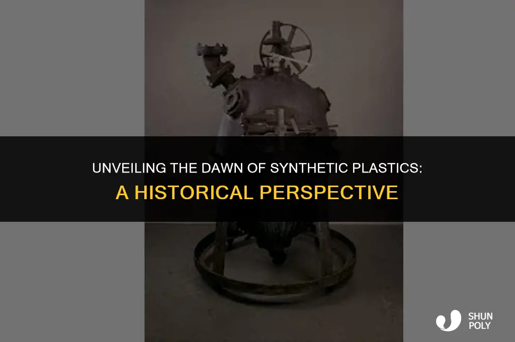 when was synthetic plastic invented