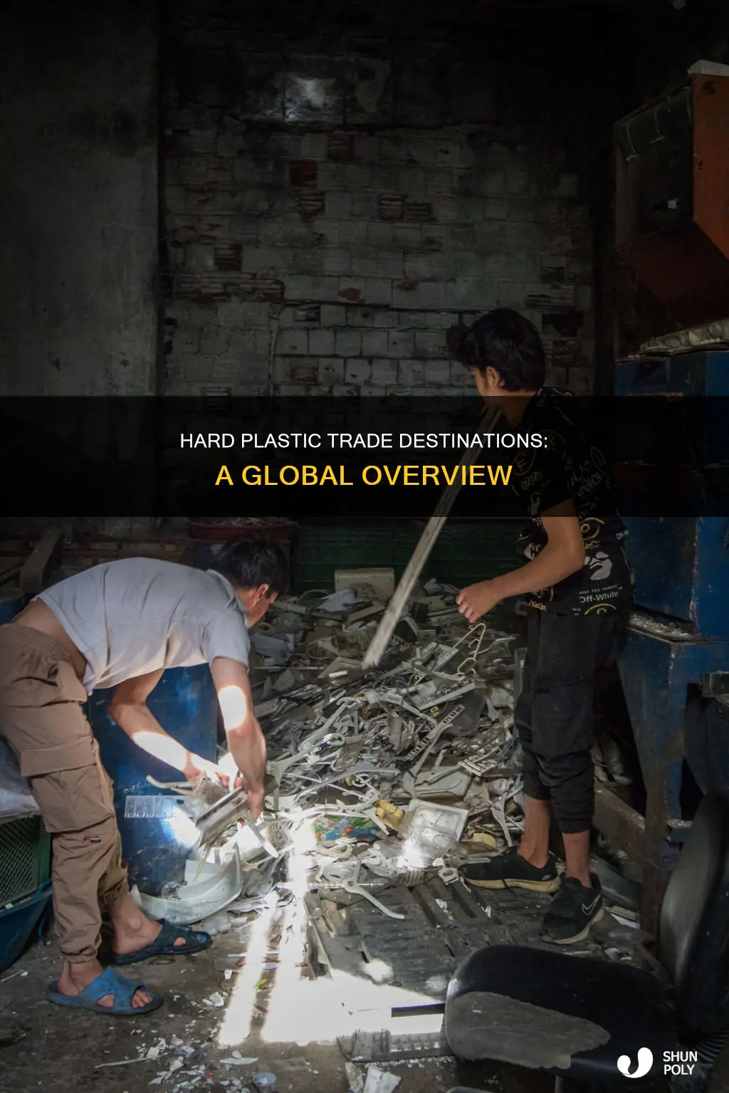 where is hard plastic traded to