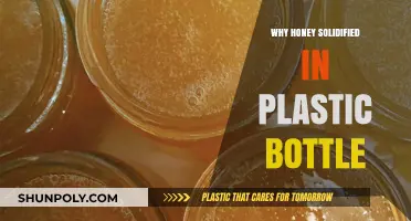 Why Does Honey Solidify in Plastic Bottles? Explained