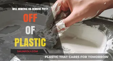 Mineral Oil: Effective Solution for Removing Putty from Plastic Surfaces?