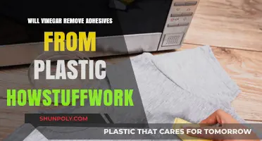 Vinegar's Power: Removing Adhesives from Plastic Surfaces Effectively